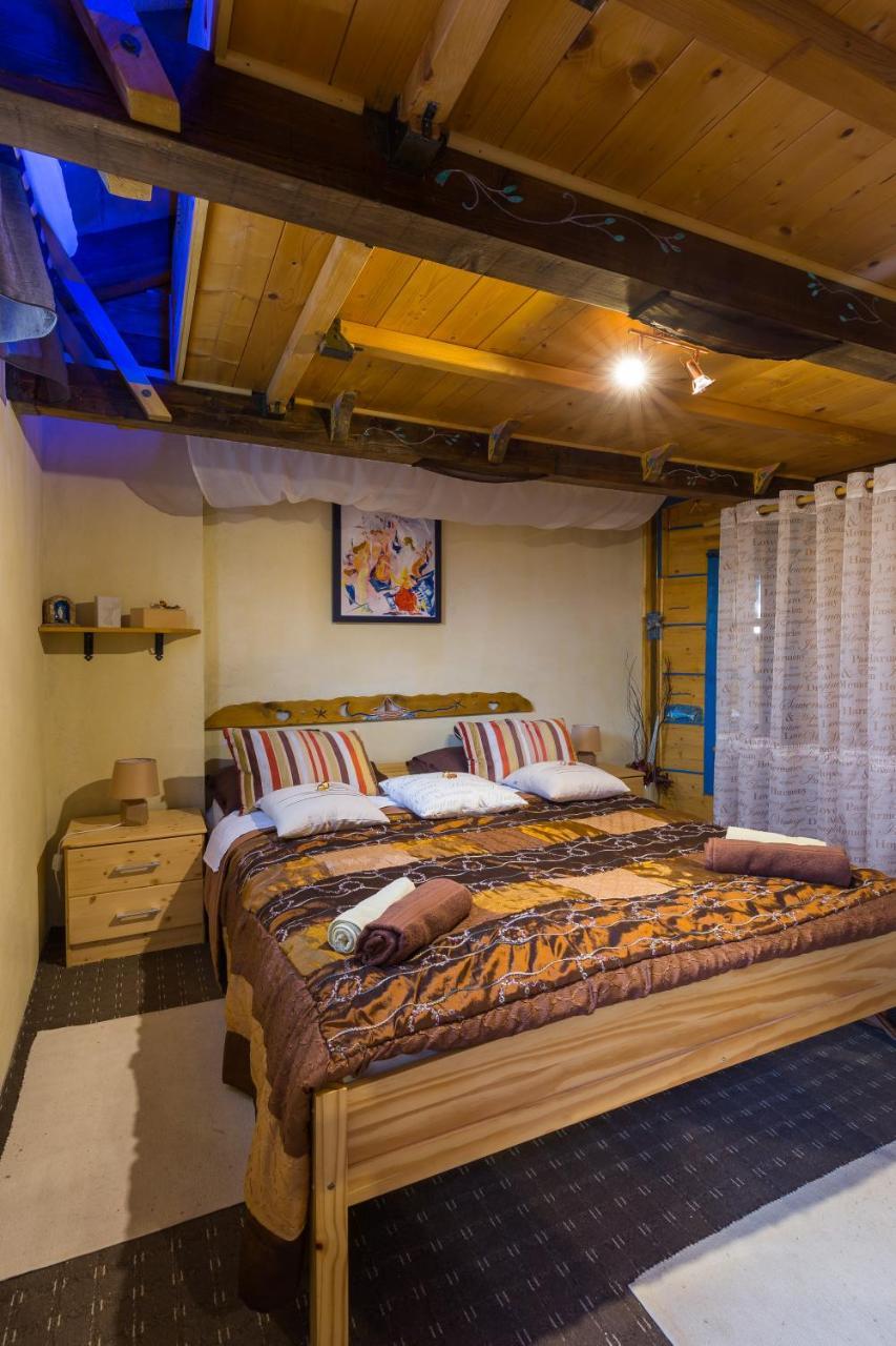 Holiday Home Lazustina Paradise Mihanići エクステリア 写真