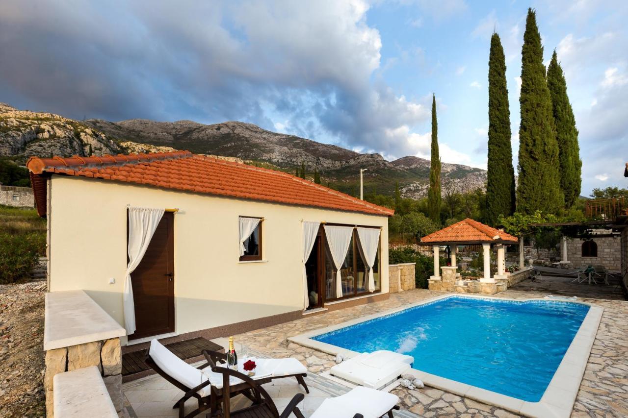 Holiday Home Lazustina Paradise Mihanići エクステリア 写真